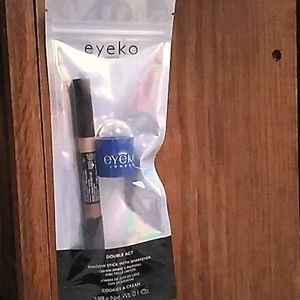 Eyeko Double Shadow Stick w/ Sharpener